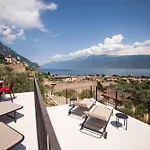 Torre Limonaia Superior Deluxe Διαμέρισμα Gargnano